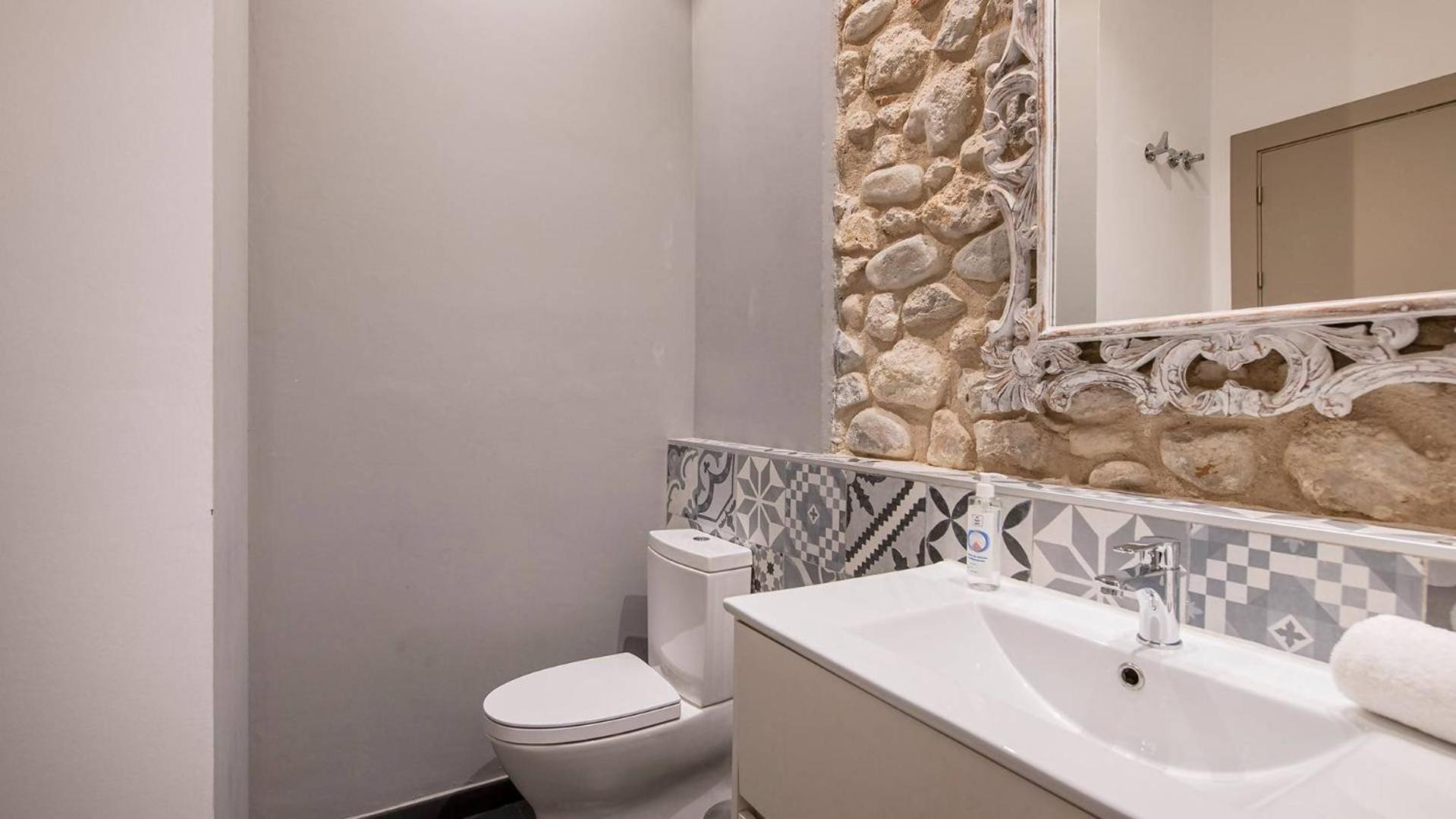 Old Town Duplex With Character Apartman Girona Kültér fotó