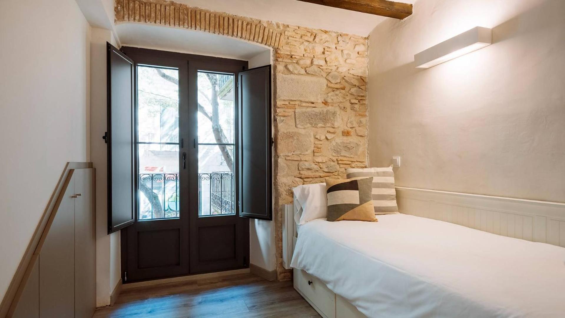 Old Town Duplex With Character Apartman Girona Kültér fotó