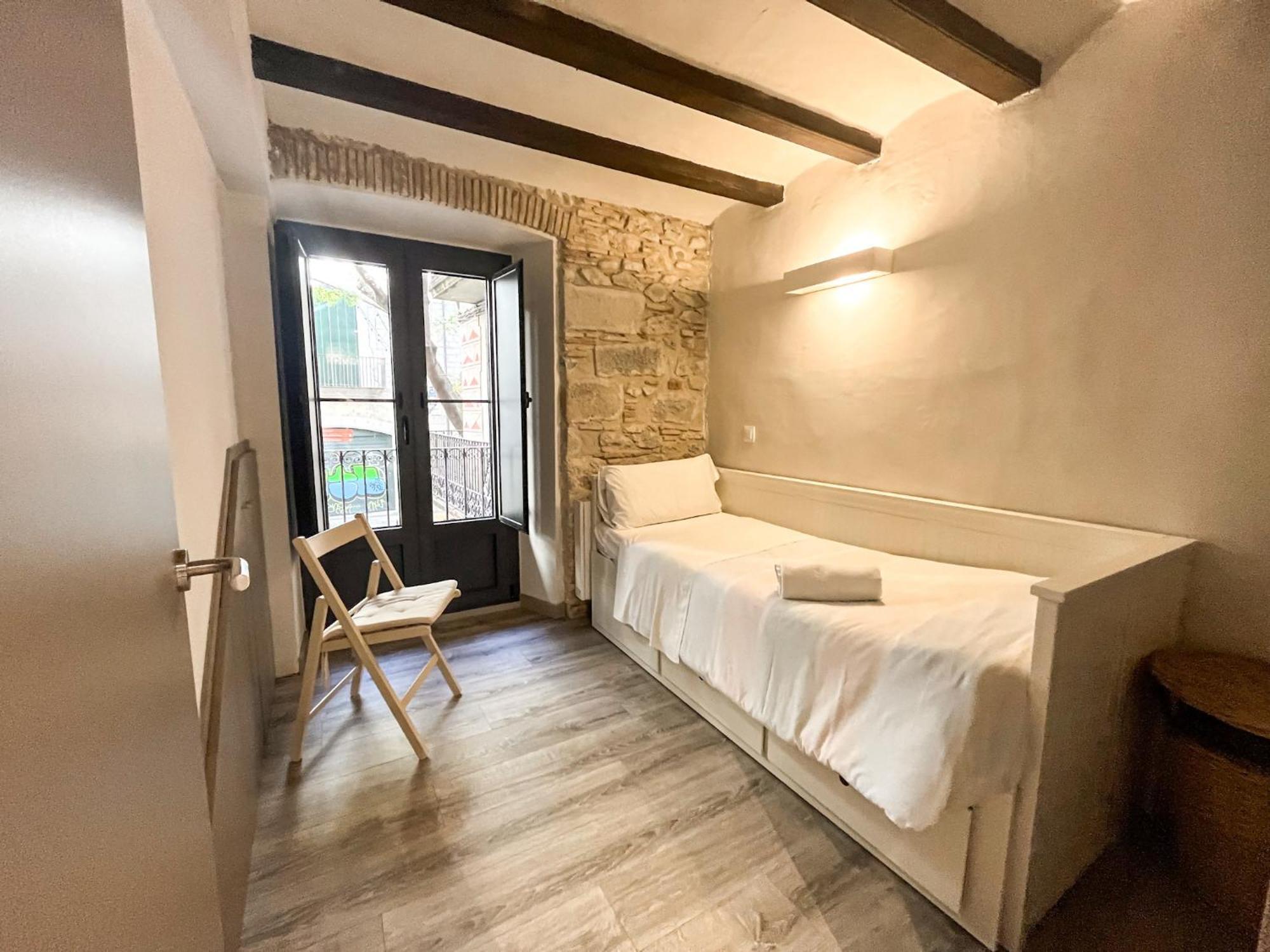 Old Town Duplex With Character Apartman Girona Kültér fotó